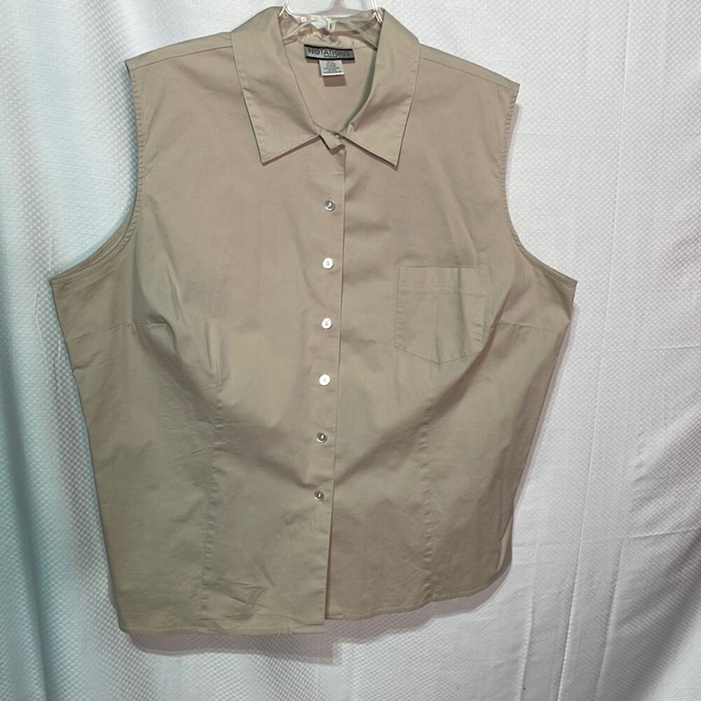 Notations 3x tan sleeveless button down blouse shaped fit like new euc